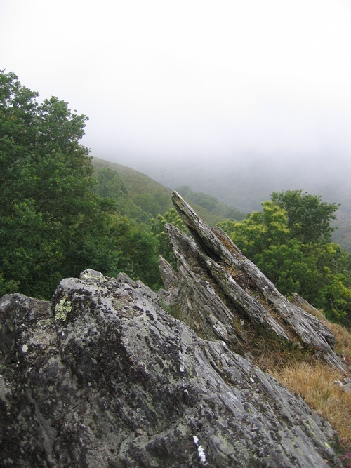 Paisaje con niebla (Villanueva de Oscos)